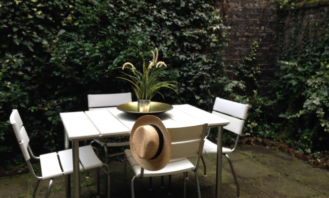 Clean_Safe_Hyde_Park_Apartment_London_Garden_timetostay-665x400